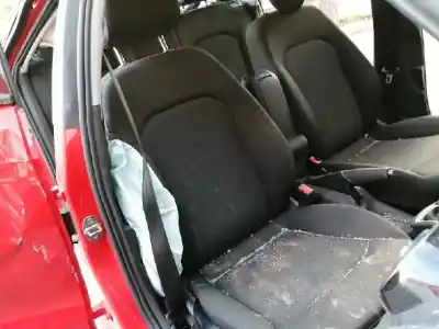 Veículo de Sucata audi a1 sportback (8xf) attraction do ano 2015 alimentado dkld