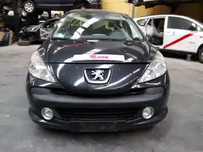 Véhicule à la ferraille peugeot                                            207                                                                                                                                                                                                                                                        confort                                                                                                                                                                                                                                                    de l'année 2007 alimenté kfv