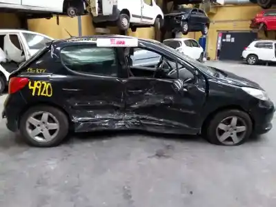 Scrapping Vehicle peugeot 207 confort of the year 2007 powered kfv