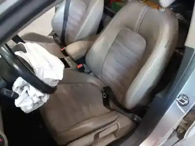 Veículo de Sucata volkswagen passat berlina (3c2) advance do ano 2005 alimentado bkp