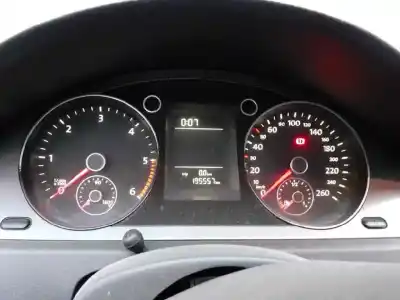 Veículo de Sucata volkswagen passat berlina (3c2) advance do ano 2009 alimentado cbab