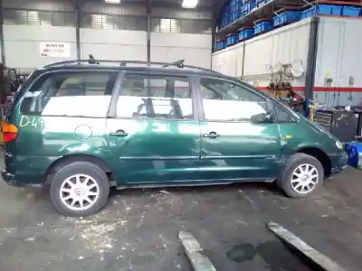 Véhicule à la ferraille VOLKSWAGEN SHARAN (7M8) Básico de l'année 1997 alimenté AFN