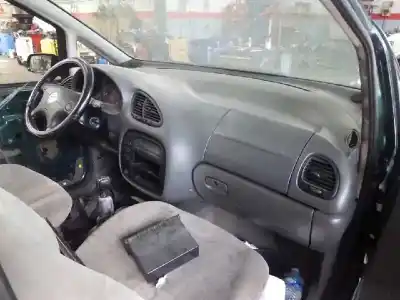 Scrapping Vehicle volkswagen sharan (7m8) básico of the year 1997 powered afn