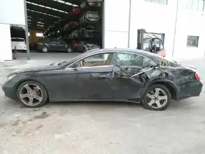 Véhicule à la ferraille mercedes-benz clase cls (w219) 320 cdi (219.322) de l'année 2007 alimenté 642920