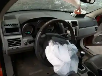 Veículo de Sucata dodge avenger sxt do ano 2009 alimentado byl