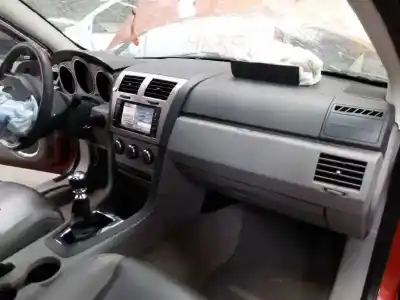 Veículo de Sucata dodge avenger sxt do ano 2009 alimentado byl