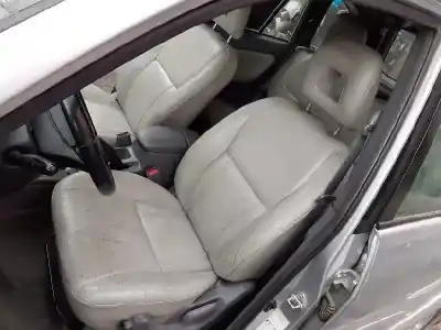Scrapping Vehicle toyota rav 4 (a2) 2.0 d4-d sol 4x4 of the year 2003 powered 1cdftv