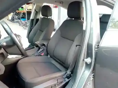 Veículo de Sucata opel insignia berlina sport do ano 2012 alimentado a20dt