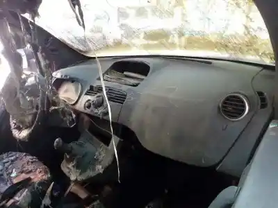 Veículo de Sucata renault kangoo profesional do ano 2012 alimentado k9k808