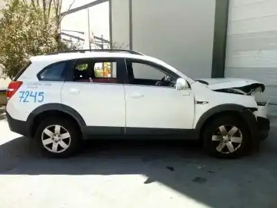 Veicolo di demolizione CHEVROLET CAPTIVA 2.2 VCDi LT 2WD 163 CV / 120 KW dell'anno 2013 alimentato Z22D1