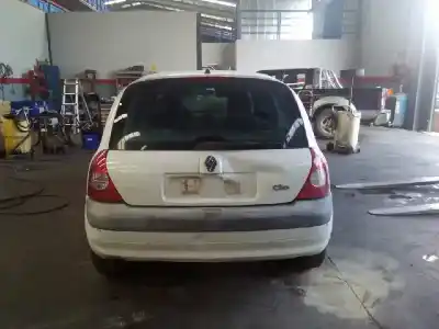 Утилизация автомобиля renault clio ii fase ii (b/cb0) base authentique года 2003 питание 