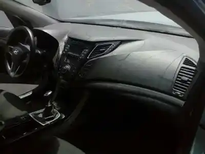 Sloopvoertuig hyundai i40 style van het jaar 2012 aangedreven d4fd