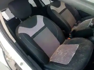 Scrapping Vehicle dacia duster adventure 4x4 of the year 2019 powered k9k658