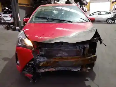 Sloopvoertuig toyota yaris hsd active van het jaar 2017 aangedreven 1nzfxe