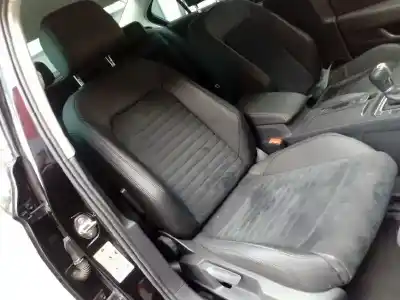 Sloopvoertuig volkswagen passat lim. (3g2) sport bmt van het jaar 2019 aangedreven dfga