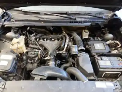 Veículo de Sucata citroen c5 berlina 2.0 exclusive do ano 2006 alimentado d-rhr