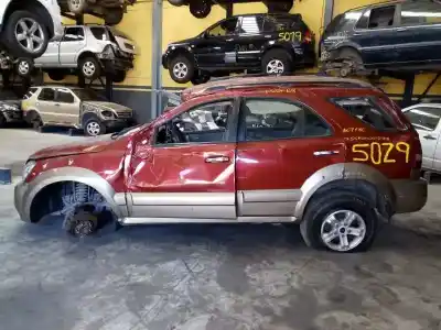 Véhicule à la ferraille KIA                                                SORENTO                                                                                                                                                                                                                                                    2.5 CRDi EX                                                                                                                                                                                                                                                de l'année 2006 alimenté D4CB