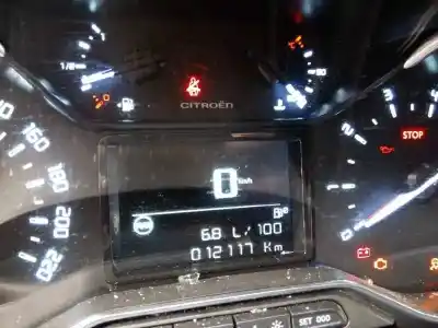 Veículo de Sucata citroen c3 aircross feel do ano 2017 alimentado hn01