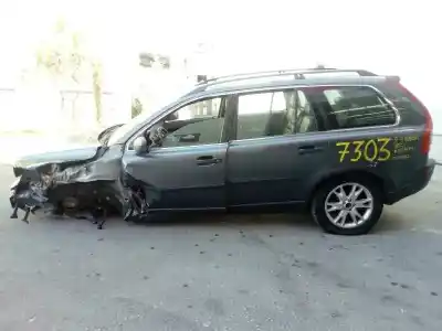 Veículo de Sucata volvo xc90 d5 executive (7 asientos) (136kw) do ano 2006 alimentado d5244t4