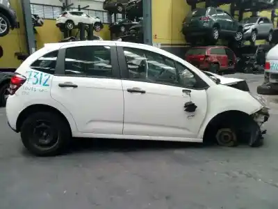 Veicolo di demolizione CITROEN C3 Tonic dell'anno 2015 alimentato ZMZ