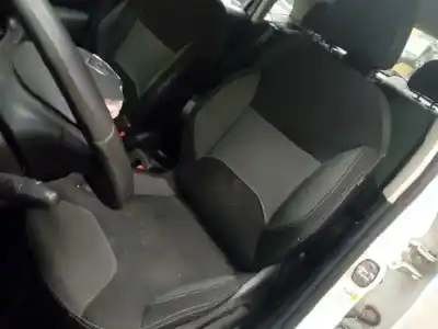 Sloopvoertuig citroen c3 tonic van het jaar 2015 aangedreven zmz