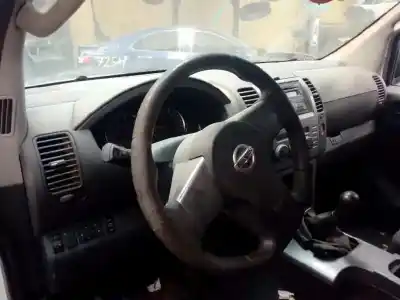 Veículo de Sucata nissan pathfinder (r51) 2.5 dci xe do ano 2007 alimentado yd25ddti