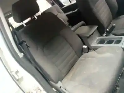 Veículo de Sucata nissan pathfinder (r51) 2.5 dci xe do ano 2007 alimentado yd25ddti