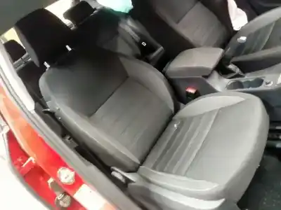 Здавання транспортного засобу skoda octavia lim. (5e3) ambition року 2019 потужний dffa