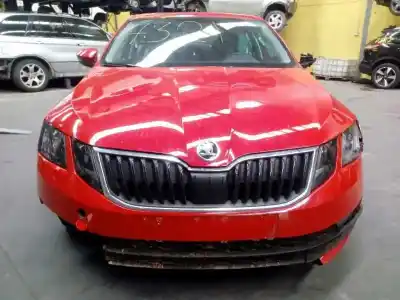 Здавання транспортного засобу skoda octavia lim. (5e3) ambition року 2019 потужний dffa