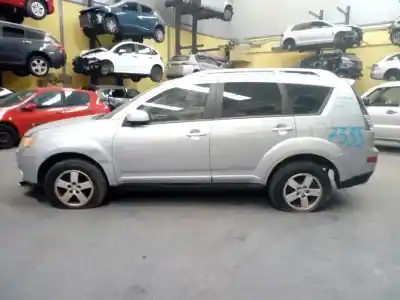 Scrapping Vehicle mitsubishi outlander (cw0) 2.0 di-d intense of the year 2007 powered bsy