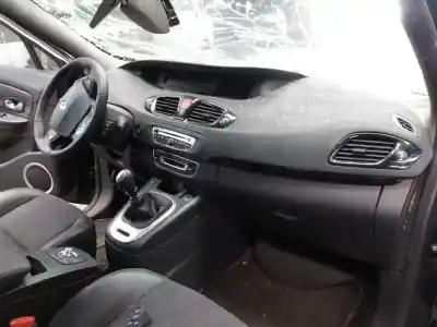 Здавання транспортного засобу renault scenic iii grand dynamique року 2011 потужний f9q870