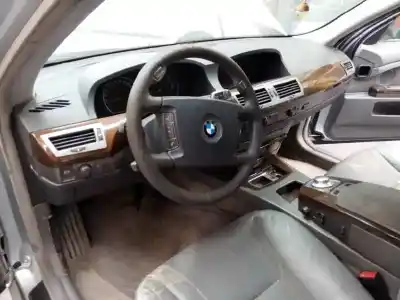 Vehicul casat bmw serie 7 (e65/e66) 730d al anului 2003 alimentat 306d2