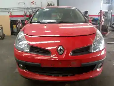 Veículo de Sucata renault clio iii authentique do ano 2005 alimentado k9k766