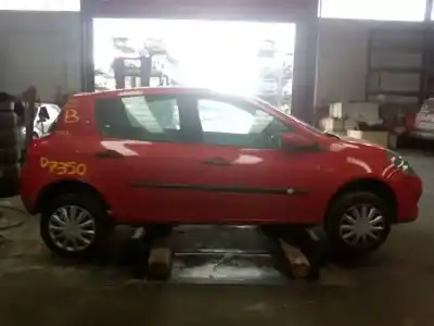 Veículo de Sucata renault clio iii authentique do ano 2005 alimentado k9k766