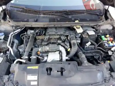 Veículo de Sucata peugeot 308 sw active do ano 2013 alimentado 9hc