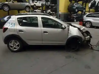 Scrapping Vehicle dacia sandero stepway of the year 2017 powered k9k612