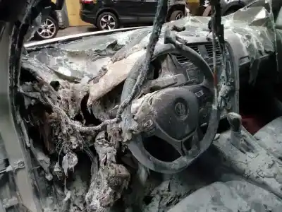 Veículo de Sucata volkswagen golf vii variant (bv5) sport bmt do ano 2016 alimentado cxxb