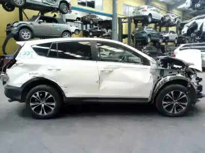 Veicolo di demolizione toyota rav 4 advance dell'anno 2014 alimentato 1adftv