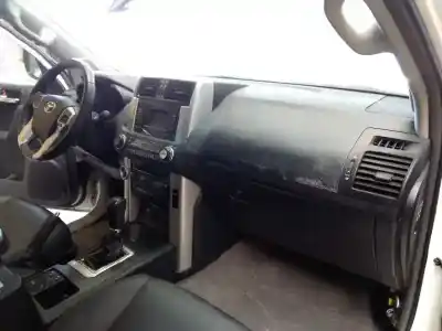 Veículo de Sucata toyota land cruiser (j15) executive do ano 2009 alimentado 1kdftv