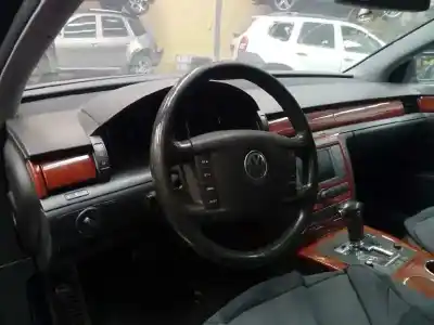 Здавання транспортного засобу volkswagen                                         phaeton (3d2/3d8)                                                                                                                                                                                                                                          tdi v6 4motion (4 asientos)                                                                                                                                                                                                                                року 2006 потужний bmk