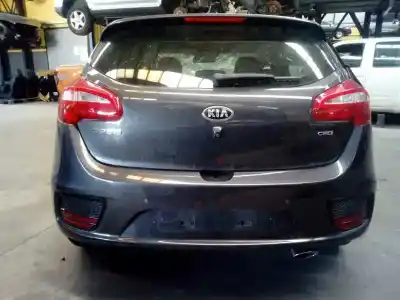Здавання транспортного засобу kia cee´d drive року 2017 потужний d4fc