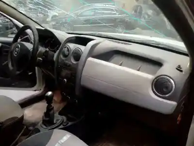 Здавання транспортного засобу dacia                                              duster                                                                                                                                                                                                                                                     laureate 4x2 року 2014 потужний k9k612