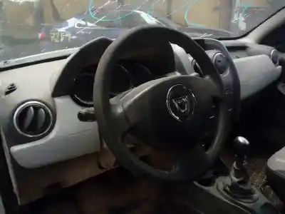 Здавання транспортного засобу dacia                                              duster                                                                                                                                                                                                                                                     laureate 4x2 року 2014 потужний k9k612