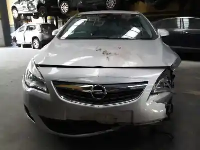 Здавання транспортного засобу opel astra j lim. enjoy року 2009 потужний a17dtr