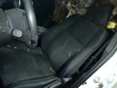 Veículo de Sucata toyota rav 4 advance do ano 2016 alimentado 2ww