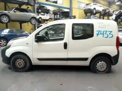 Veículo de Sucata peugeot bipper básico do ano 2010 alimentado 199a9000