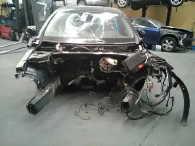 Veículo de Sucata infiniti q30 2.2d premium 170 cv / 125 kw do ano 2016 alimentado 651930