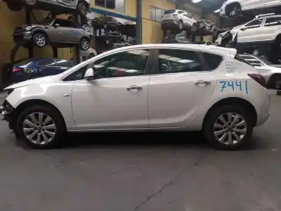 Hurda Aracı opel astra j lim. excellence yılın 2012 güçlü a20dth