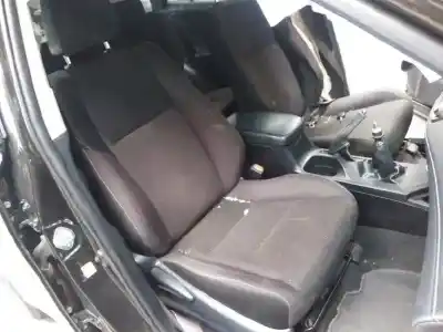 Vehicul casat toyota rav 4 advance al anului 2014 alimentat 1adftv