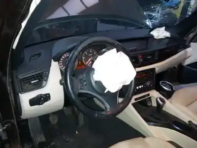 Véhicule à la ferraille bmw                                                x1 (e84)                                                                                                                                                                                                                                                   sdrive 20d                                                                                                                                                                                                                                                 de l'année 2010 alimenté n47d20c